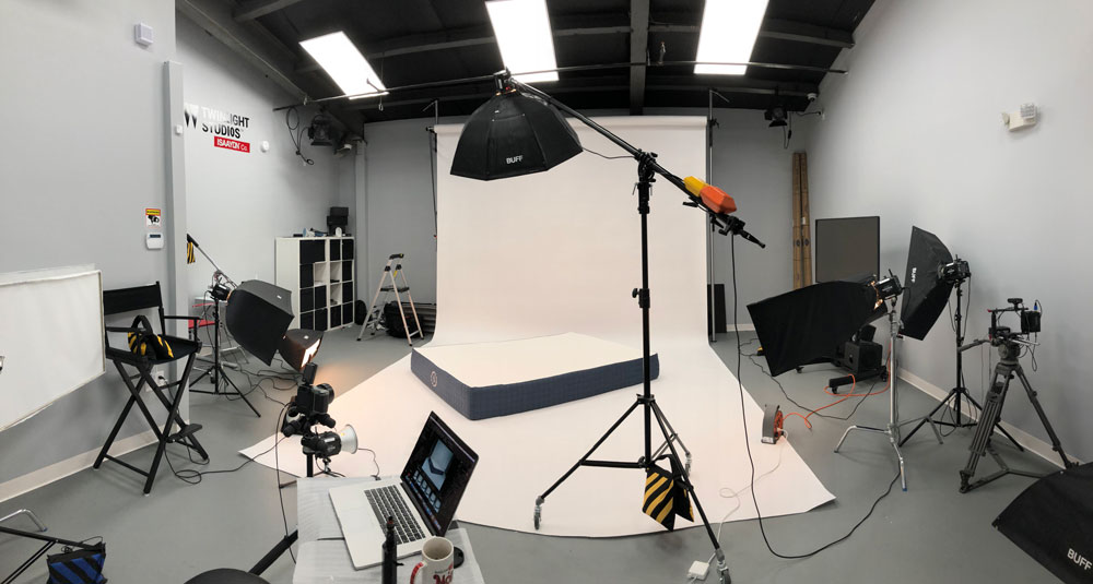 What Should You Consider When Renting A Photography Studio?