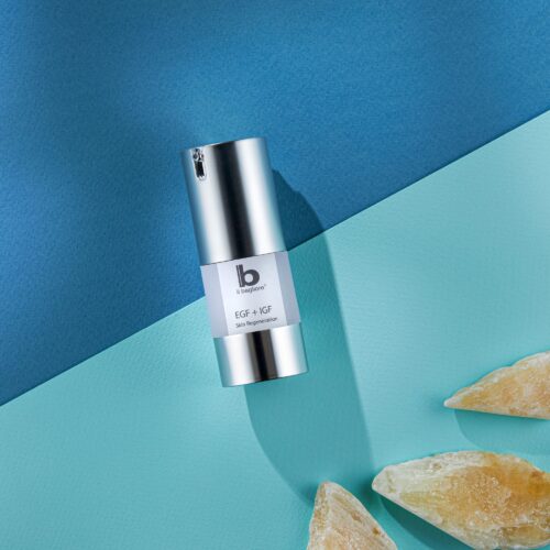 Commercial lifestyle cosmetic skin care products photoshoot by Isa Aydin