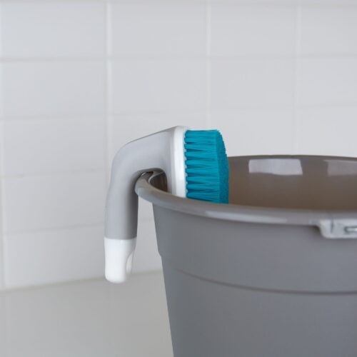 Blu scrub brush creative lifestyle photoshoot product photography