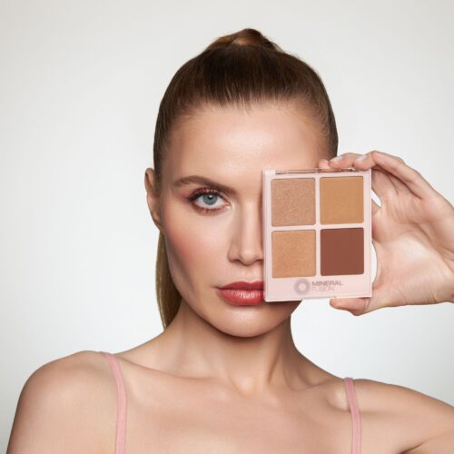 Commercial makeup product photoshpoot on a whie background with female model by Isa Aydin nj ny la