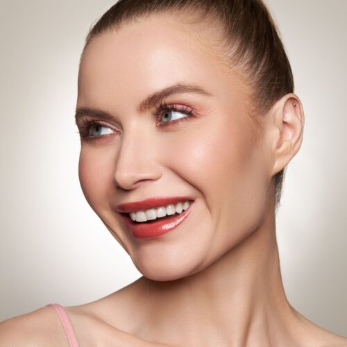 Commercial makeup product photoshpoot with female model by Isa Aydin nj ny la